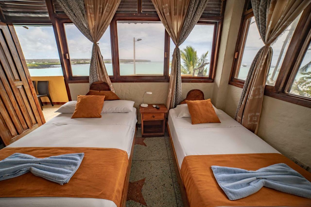 Hostal Estrella De Mar Puerto Ayora  Exteriér fotografie